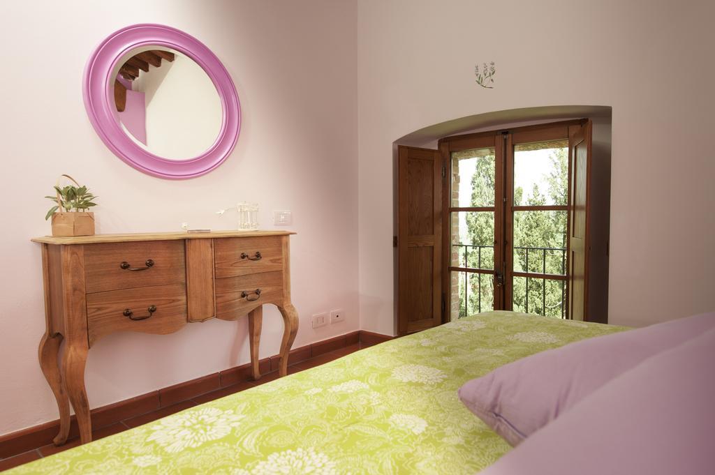 Antico Granaione Bed & Breakfast Раполано Терме Стая снимка